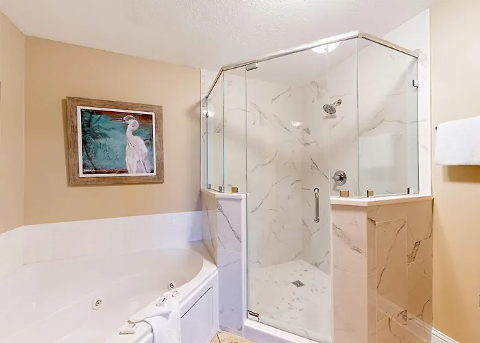 Beachfront W Access To Pools Hot Tubs Sauna & Fitness Center *