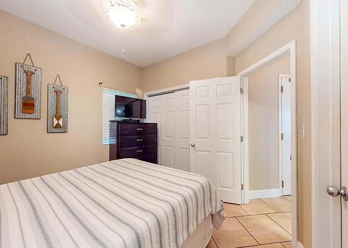 Beachfront W Access To Pools Hot Tubs Sauna & Fitness Center
