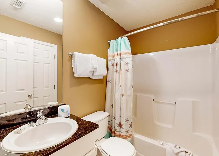 Beachfront W Access To Pools Hot Tubs Sauna & Fitness Center Holiday home