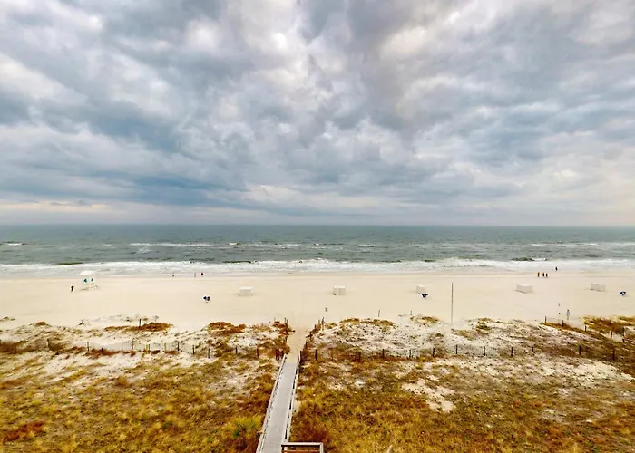 Holiday home Beachfront W Access To Pools Hot Tubs Sauna & Fitness Center Gulf Shores