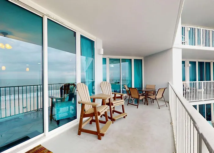 Beachfront W Access To Pools Hot Tubs Sauna & Fitness Center Holiday home Gulf Shores