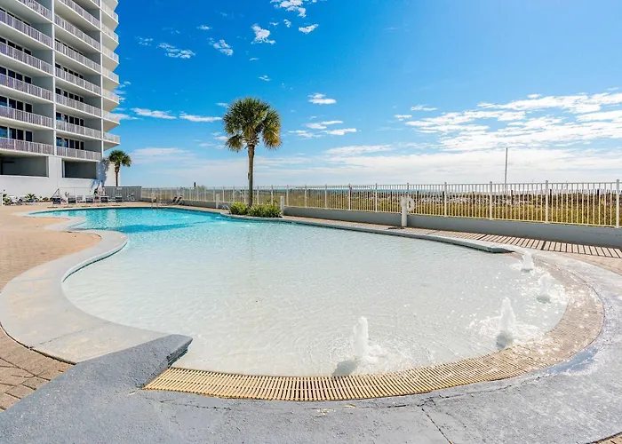 Beachfront W Access To Pools Hot Tubs Sauna & Fitness Center Holiday home Gulf Shores