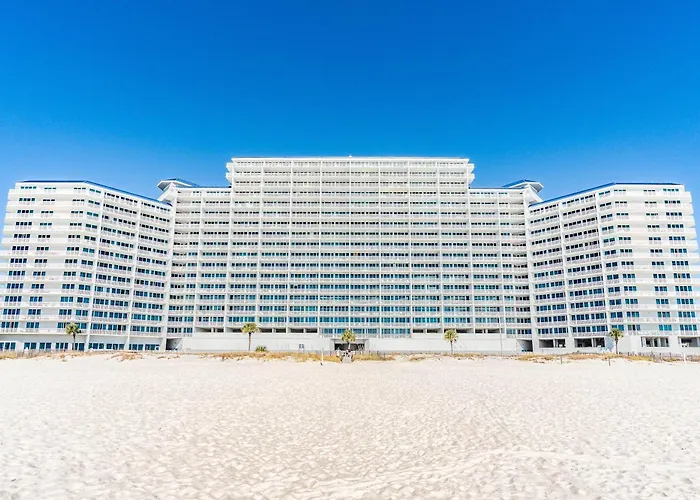 Beachfront W Access To Pools Hot Tubs Sauna & Fitness Center Holiday home